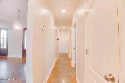 Entry Way - 105 Cedar Green Cove Cv, Canton, MS 39046 photo 2 of 2