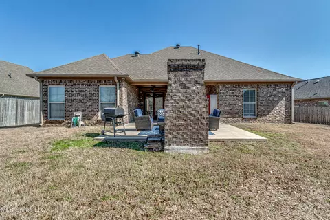 Exterior - 406 Winterfield Way, Brandon, MS 39042 photo 4 of 13