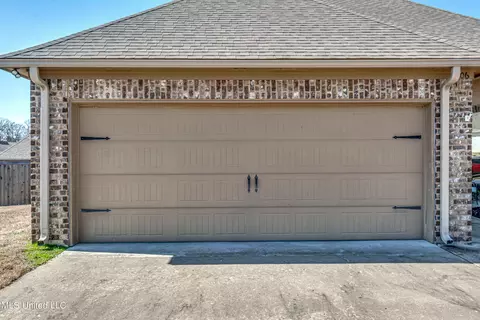 Exterior - 406 Winterfield Way, Brandon, MS 39042 photo 6 of 13