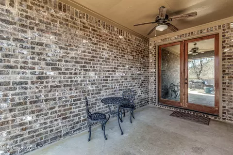 Entry Way - 406 Winterfield Way, Brandon, MS 39042 photo 3 of 3