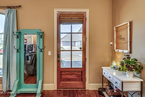 Entry Way - 406 Winterfield Way, Brandon, MS 39042 photo 2 of 3