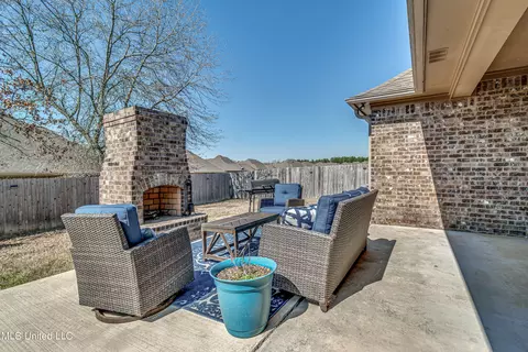 Exterior - 406 Winterfield Way, Brandon, MS 39042 photo 7 of 13