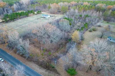 4338 Pleasant Grove Rd, Como, MS 38619