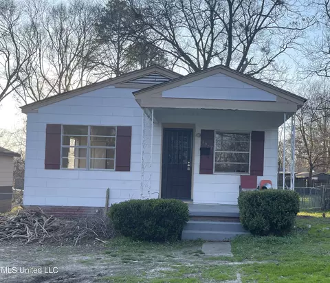 3327 Enochs St, Jackson, MS 39213 photo 1