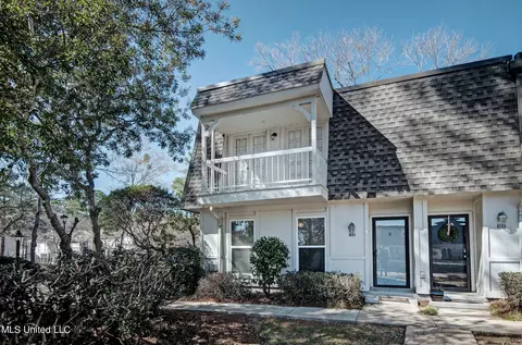550 Post Rd #123, Ridgeland, MS 39157