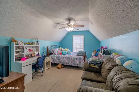 Bedroom - 6171 E Sandbourne, Olive Branch, MS 38654 photo 6 of 6