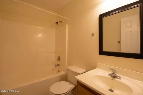 Bath - 178 John Willis Rd, Wiggins, MS 39577 photo 1 of 2