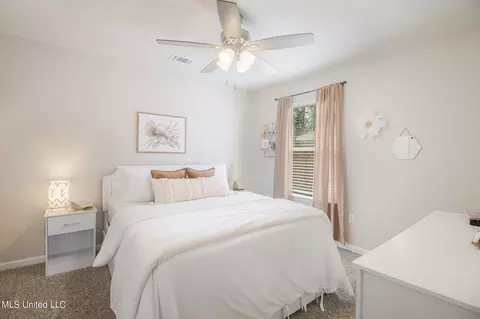 Bedroom - 1032 Enclave Cir, Long Beach, MS 39560 photo 6 of 7