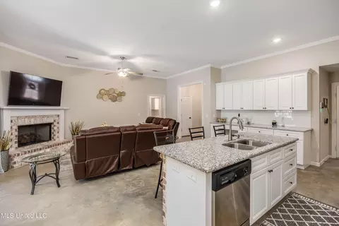 Kitchen - 148 Cedar Green Dr, Canton, MS 39046 photo 3 of 3
