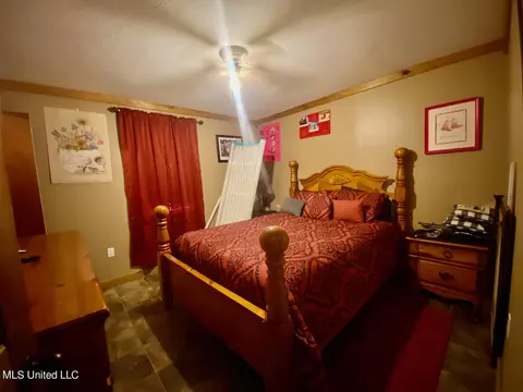Bedroom - 138 Jessie Smith Rd, Lucedale, MS 39452 photo 3 of 4