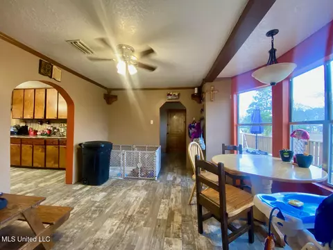 Dining - 138 Jessie Smith Rd, Lucedale, MS 39452 photo 2 of 3