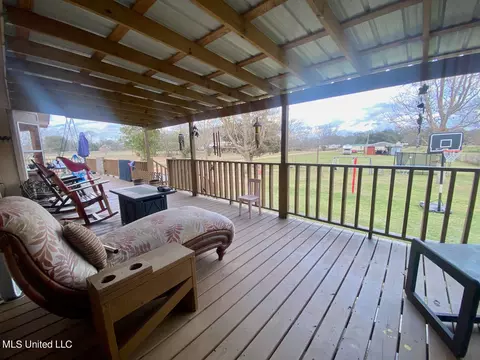 Exterior - 138 Jessie Smith Rd, Lucedale, MS 39452 photo 4 of 14