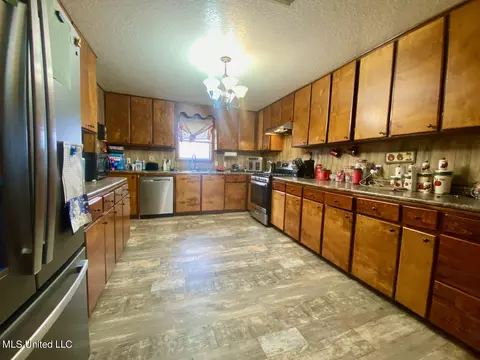 Kitchen - 138 Jessie Smith Rd, Lucedale, MS 39452 photo 1 of 4