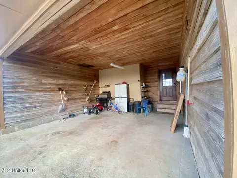 Exterior - 138 Jessie Smith Rd, Lucedale, MS 39452 photo 9 of 14