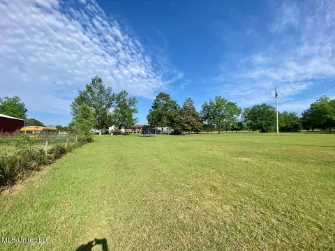Exterior - 138 Jessie Smith Rd, Lucedale, MS 39452 photo 11 of 14