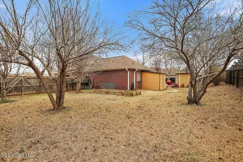 Exterior - 207 Pecan Cir, Brandon, MS 39042 photo 11 of 11