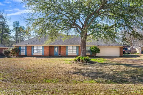 122 Sumac Dr, Madison, MS 39110