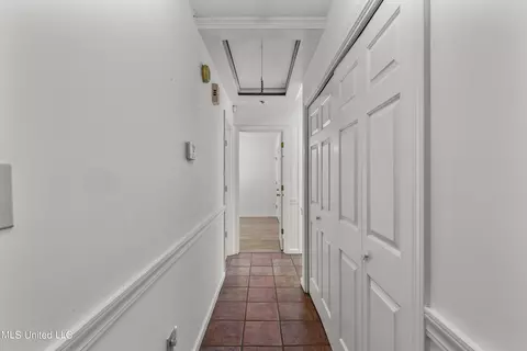 Entry Way - 122 Sumac Dr, Madison, MS 39110 photo 3 of 3
