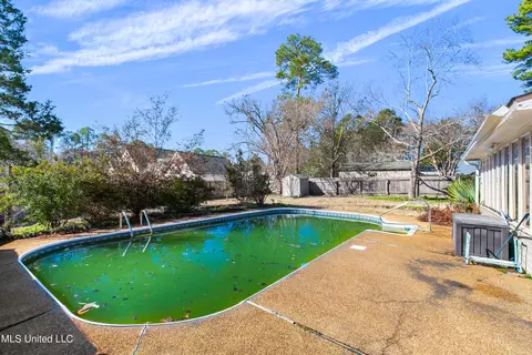 Exterior - 122 Sumac Dr, Madison, MS 39110 photo 13 of 15