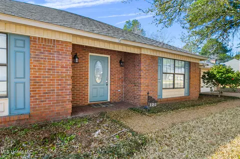 Exterior - 122 Sumac Dr, Madison, MS 39110 photo 4 of 15