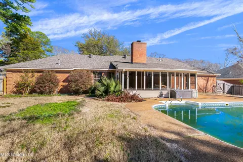 Exterior - 122 Sumac Dr, Madison, MS 39110 photo 10 of 15