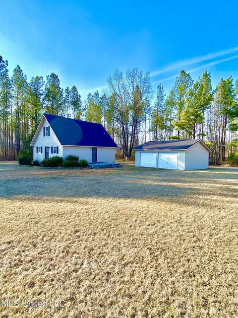 3654 Highway 16 Hwy, Canton, MS 39046