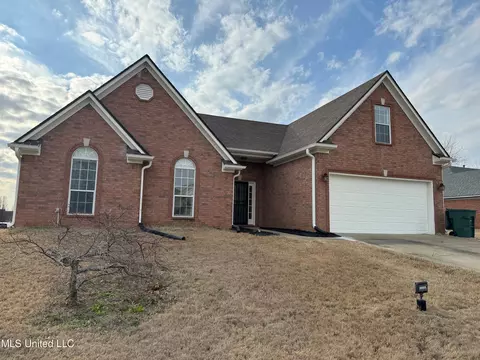 8879 Running Horse Cv, Southaven, MS 38671