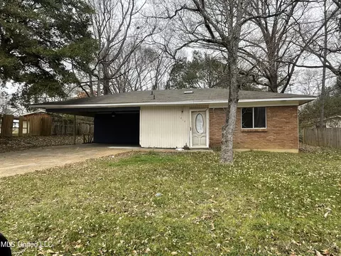 1610 Smallwood St, Jackson, MS 39212 photo 1