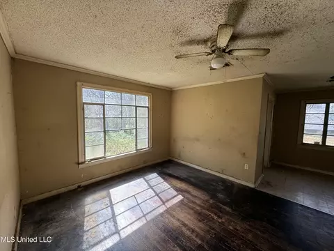 121 Cedar Ln, Jackson, MS 39212 photo 4