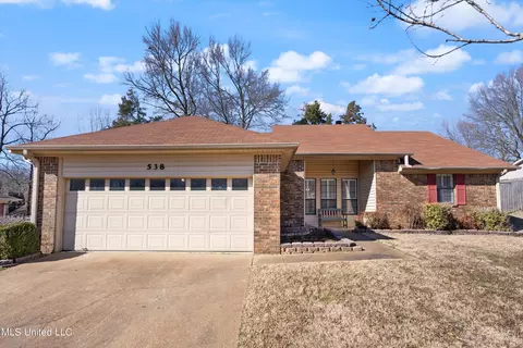 Exterior - 538 Ludlow Dr, Hernando, MS 38632 photo 2 of 10
