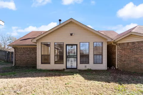 Exterior - 538 Ludlow Dr, Hernando, MS 38632 photo 6 of 10