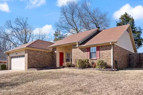 Exterior - 538 Ludlow Dr, Hernando, MS 38632 photo 3 of 10