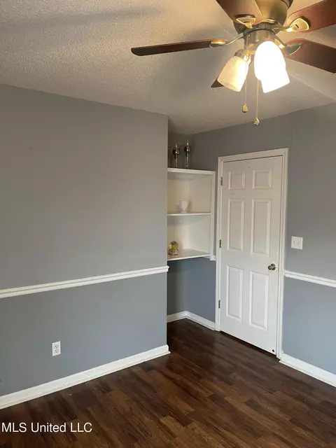 Bedroom - 393 Northwood Hills Dr, Hernando, MS 38632 photo 2 of 2