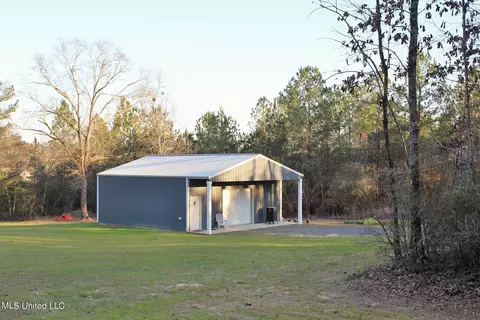 Exterior - 215 Mill Creek Ln, Lucedale, MS 39452 photo 5 of 11