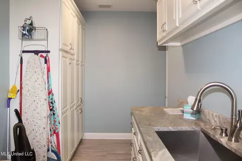 Kitchen - 215 Mill Creek Ln, Lucedale, MS 39452 photo 5 of 5