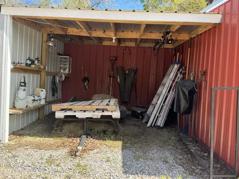 Exterior - 2213 Beesley Rd, Lucedale, MS 39452 photo 13 of 14