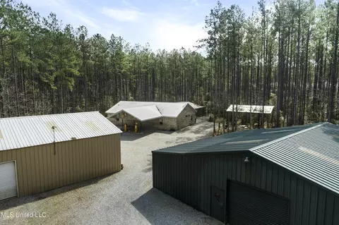Exterior - 1189 Grain Elevator Rd, Lucedale, MS 39452 photo 10 of 19