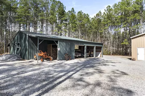 Exterior - 1189 Grain Elevator Rd, Lucedale, MS 39452 photo 11 of 19