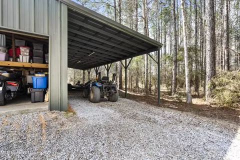 Exterior - 1189 Grain Elevator Rd, Lucedale, MS 39452 photo 13 of 19