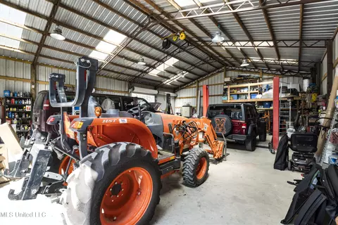 Exterior - 1189 Grain Elevator Rd, Lucedale, MS 39452 photo 18 of 19