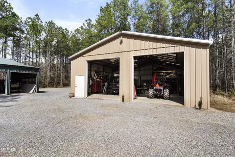 Exterior - 1189 Grain Elevator Rd, Lucedale, MS 39452 photo 17 of 19