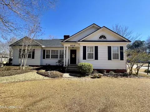 809 S Fifth Ave, Cleveland, MS 38732