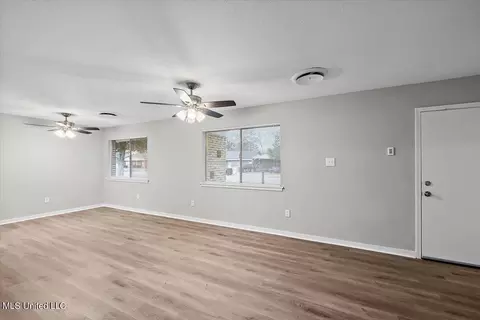 Other - 5915 Sedgwick Dr, Jackson, MS 39211 photo 4 of 11