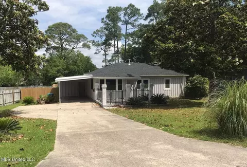 36 36th St, Gulfport, MS 39507
