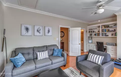 Living - 145 Northwind Dr, Brandon, MS 39047 photo 8 of 8