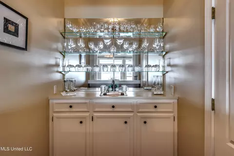 Kitchen - 145 Northwind Dr, Brandon, MS 39047 photo 6 of 6