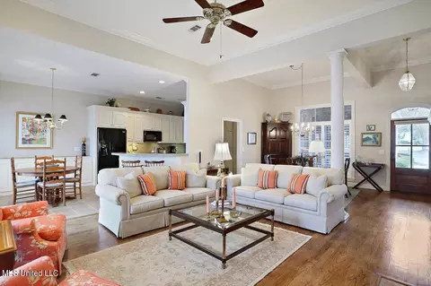 Living - 217 Geneva Boulevard Blvd, Madison, MS 39110 photo 3 of 5