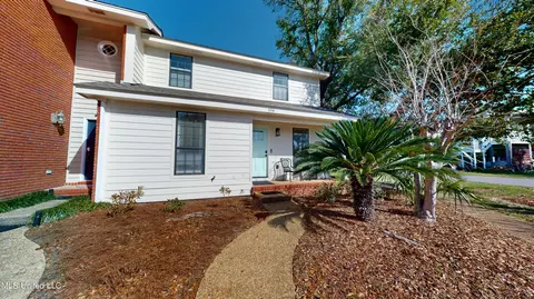 106 Sunridge Park, Gulfport, MS 39507