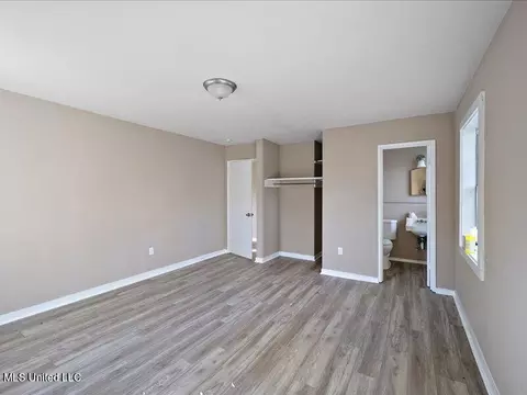 Other - 3066 Oak Forest Dr, Jackson, MS 39212 photo 6 of 6
