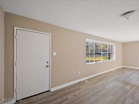 Other - 3066 Oak Forest Dr, Jackson, MS 39212 photo 2 of 6